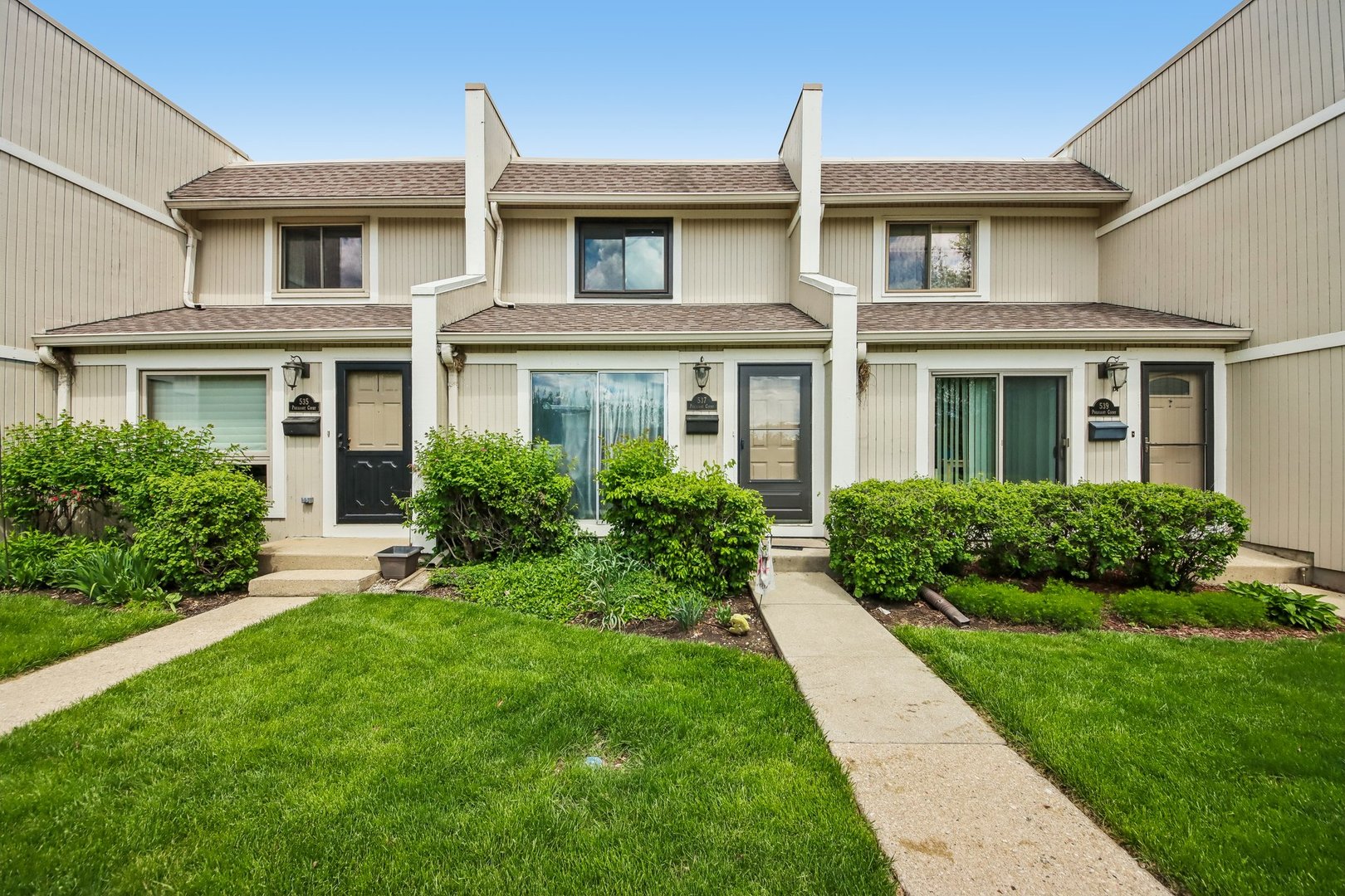 537 Pheasant Court Grayslake IL 60030