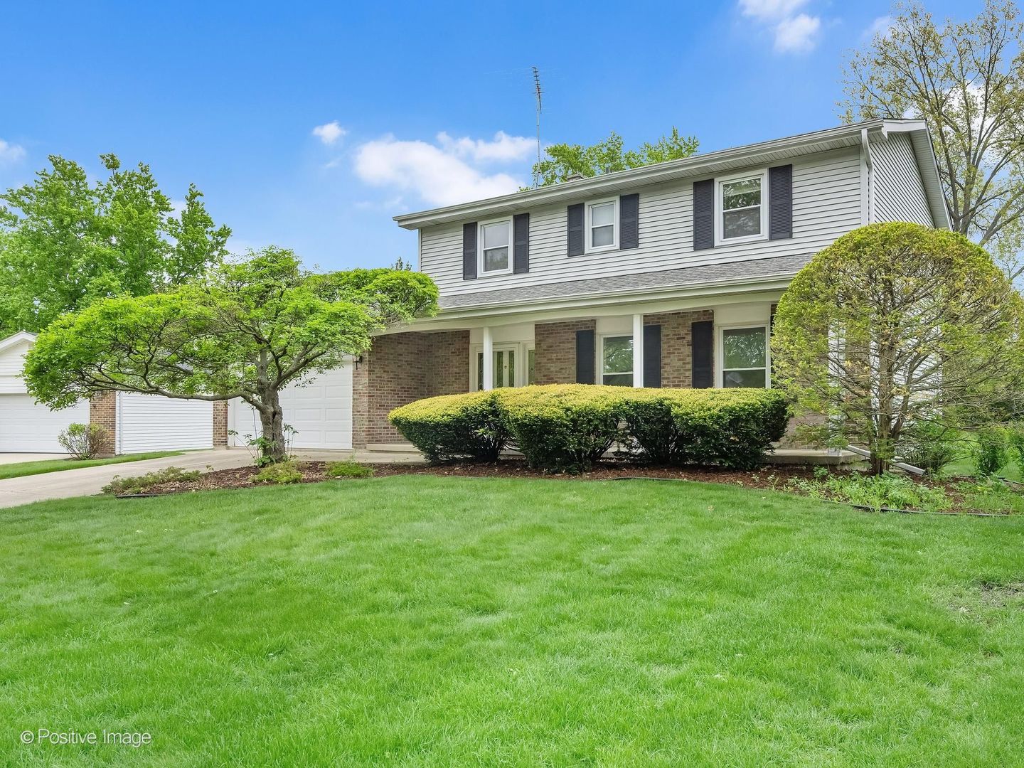 1903 Cheshire Lane Wheaton IL 60189