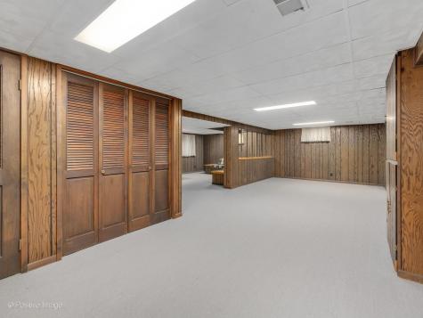 1903 Cheshire Lane Wheaton IL 60189