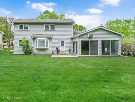 1903 Cheshire Lane Wheaton IL 60189