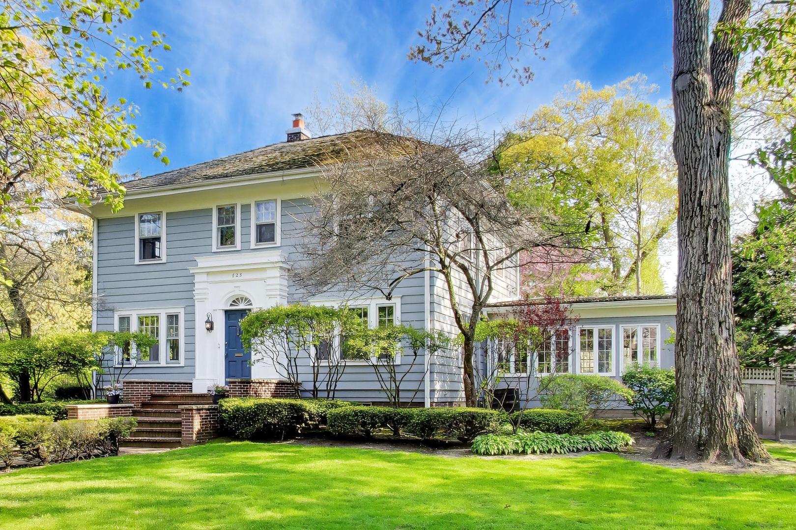 625 East Center Avenue Lake Bluff IL 60044