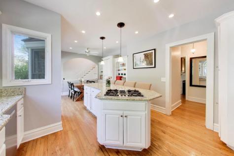 625 East Center Avenue Lake Bluff IL 60044