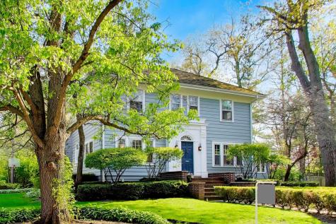 625 East Center Avenue Lake Bluff IL 60044
