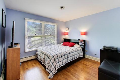 625 East Center Avenue Lake Bluff IL 60044