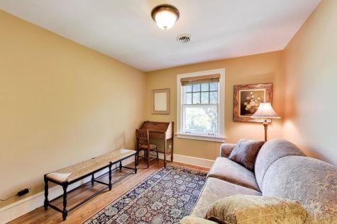 625 East Center Avenue Lake Bluff IL 60044