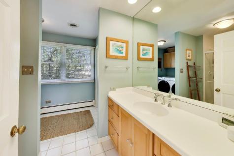 625 East Center Avenue Lake Bluff IL 60044