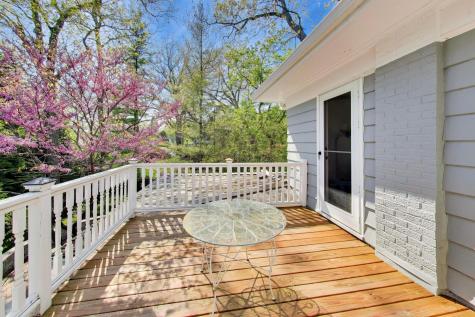 625 East Center Avenue Lake Bluff IL 60044