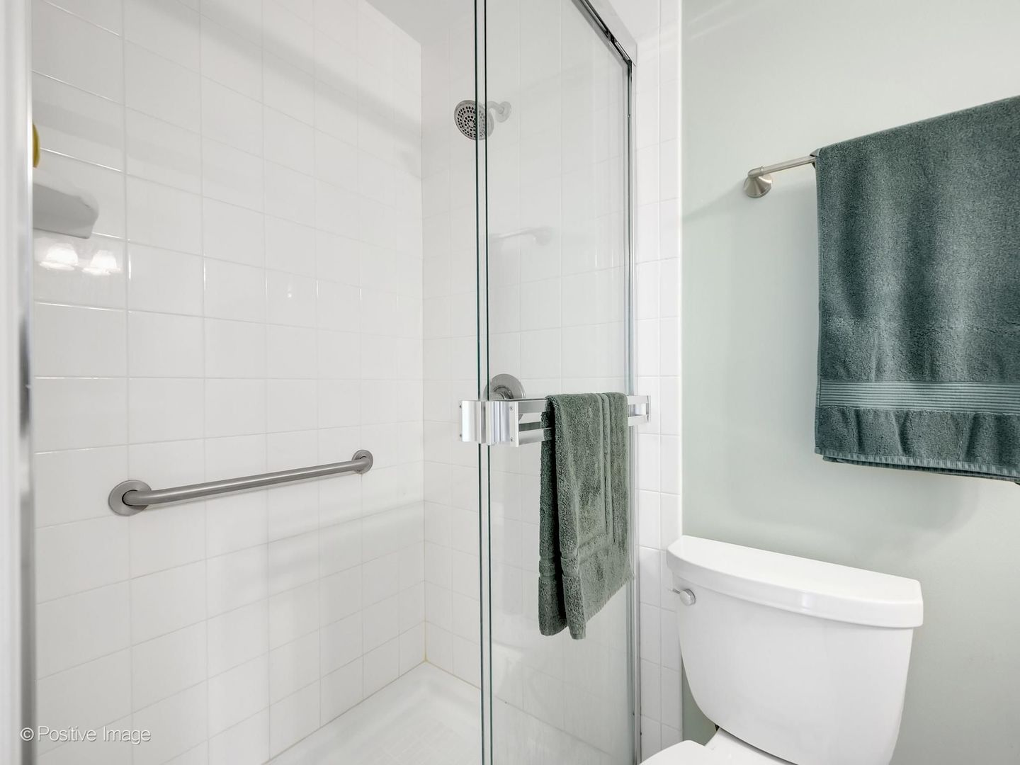 517 Renn Court Wheaton IL 60187