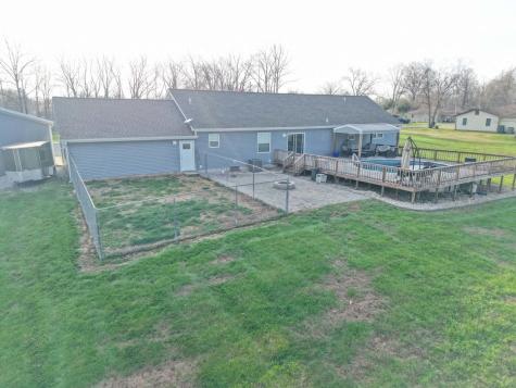 513 North 10th Street Benton IL 62812