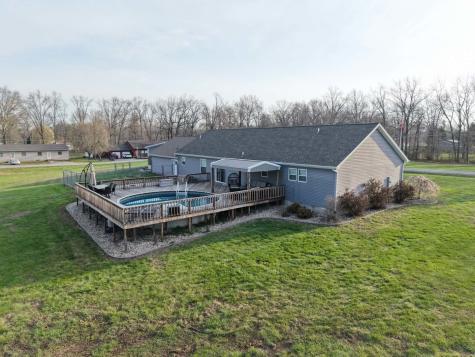 513 North 10th Street Benton IL 62812