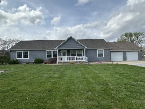 513 North 10th Street Benton IL 62812