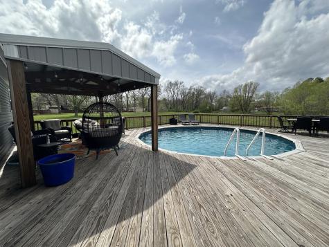 513 North 10th Street Benton IL 62812