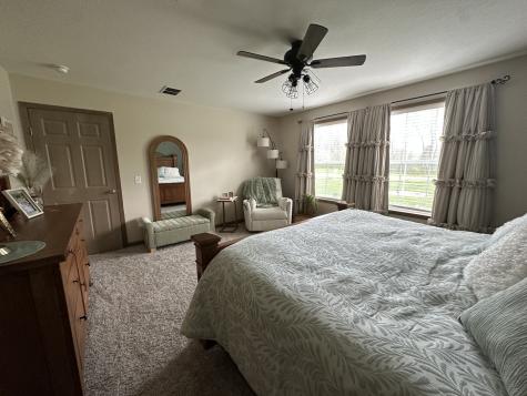 513 North 10th Street Benton IL 62812