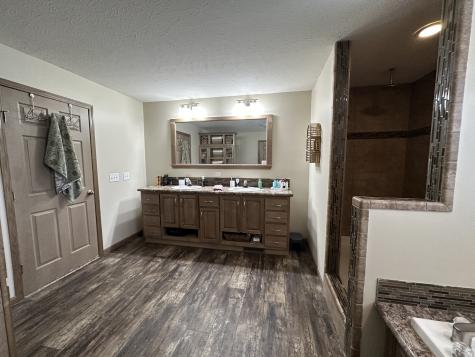 513 North 10th Street Benton IL 62812