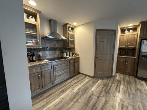513 North 10th Street Benton IL 62812