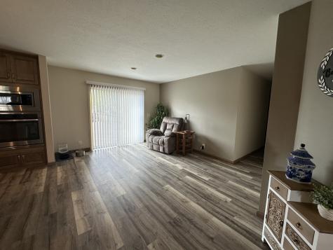 513 North 10th Street Benton IL 62812