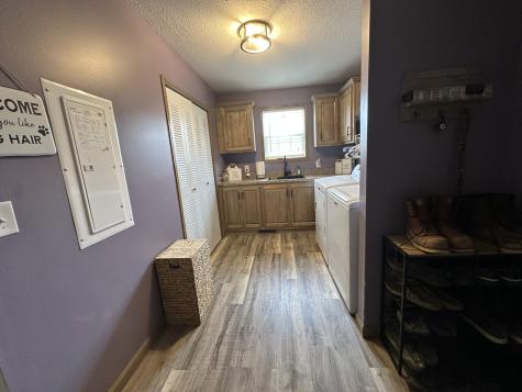 513 North 10th Street Benton IL 62812