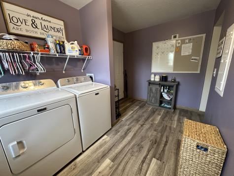 513 North 10th Street Benton IL 62812