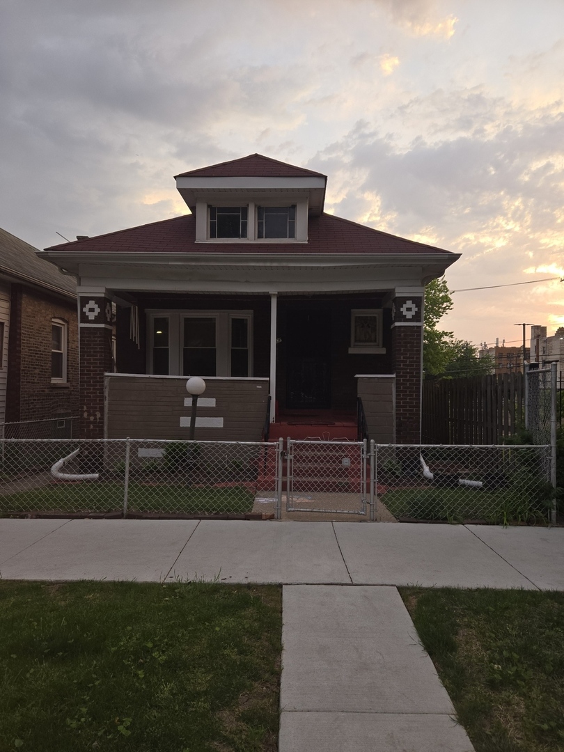7930 South Maryland Avenue Chicago IL 60619