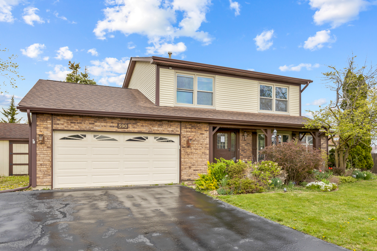 590 Woodcrest Court Carol Stream IL 60188
