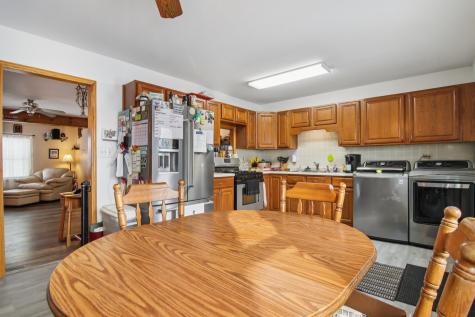 327 Hickory Avenue Romeoville IL 60446