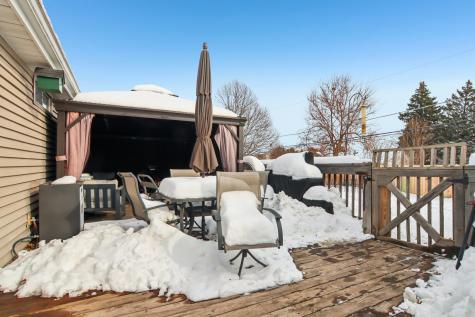 327 Hickory Avenue Romeoville IL 60446