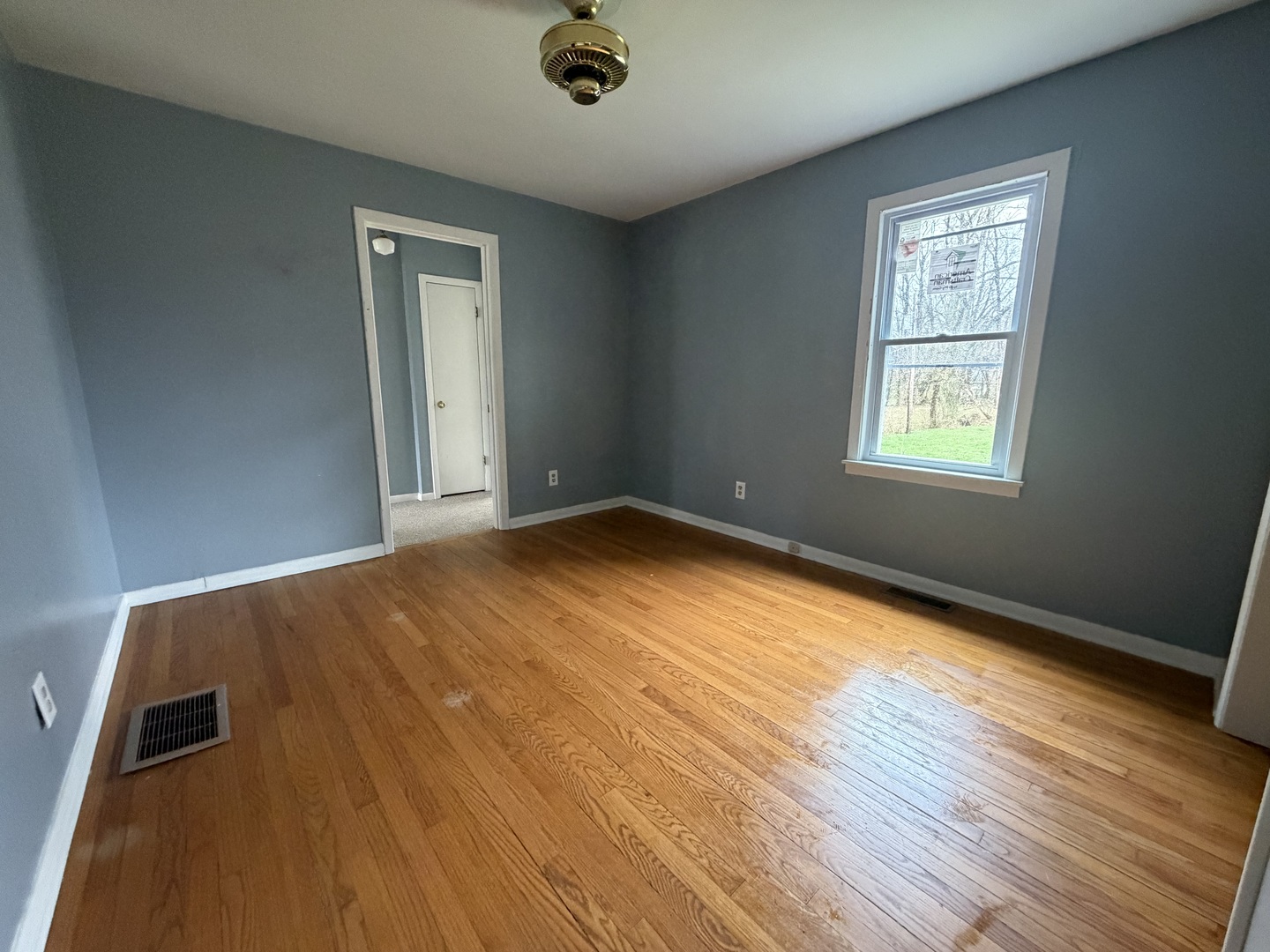28W567 Forest View Avenue Warrenville IL 60555