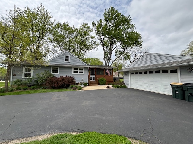 22628 West Silver Lake Avenue Antioch IL 60002