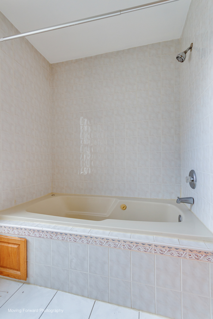 336 West Morris Avenue Lombard IL 60148