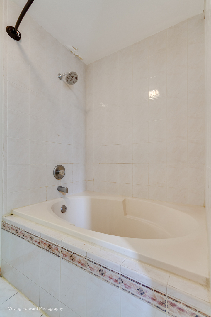 336 West Morris Avenue Lombard IL 60148