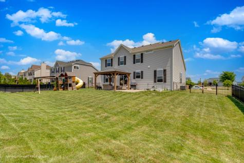 9243 Enstrom Lane Huntley IL 60142
