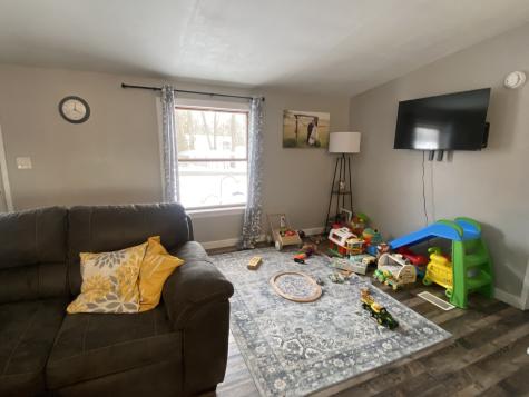 9255 Campbell Street Benton IL 62812