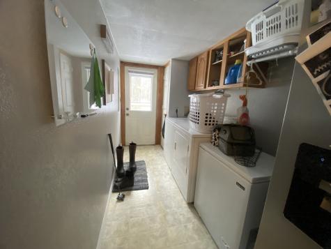 9255 Campbell Street Benton IL 62812