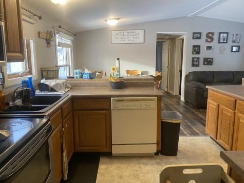 9255 Campbell Street Benton IL 62812