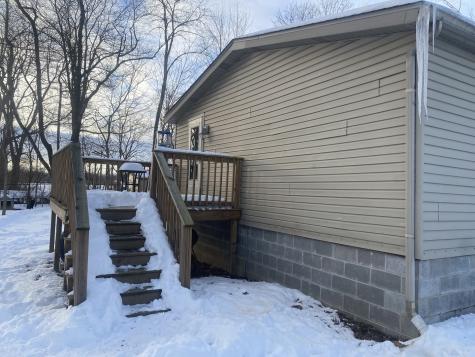 9255 Campbell Street Benton IL 62812