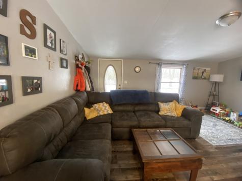 9255 Campbell Street Benton IL 62812