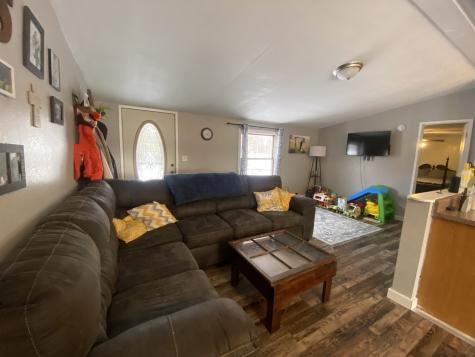 9255 Campbell Street Benton IL 62812