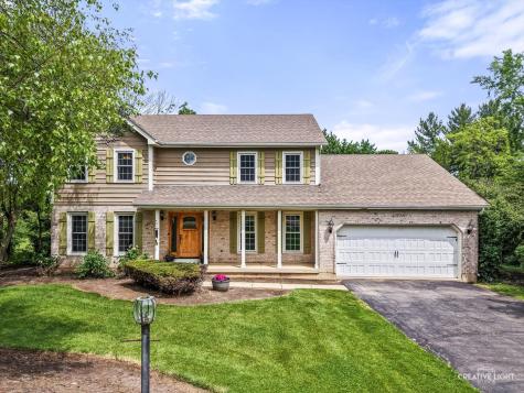 40W880 South Bridle Creek Drive St. Charles IL 60175