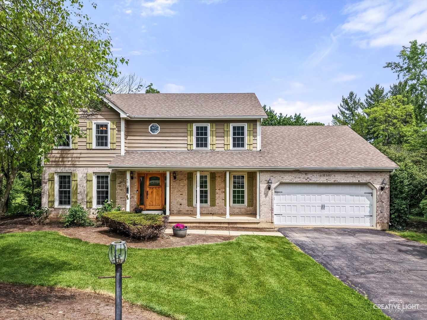 40W880 South Bridle Creek Drive St. Charles IL 60175