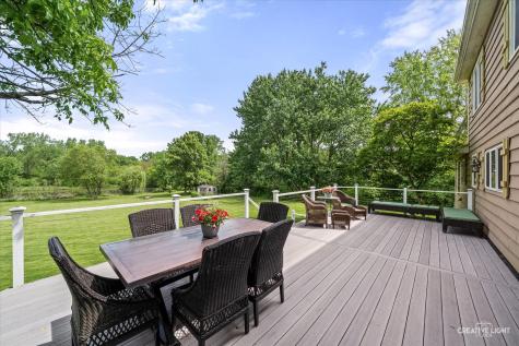 40W880 South Bridle Creek Drive St. Charles IL 60175