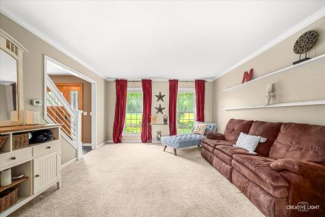 40W880 South Bridle Creek Drive St. Charles IL 60175