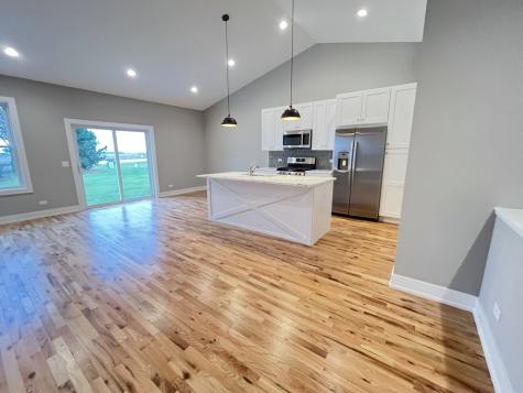 516 Cobblestone Circle Harvard IL 60033