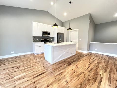 516 Cobblestone Circle Harvard IL 60033