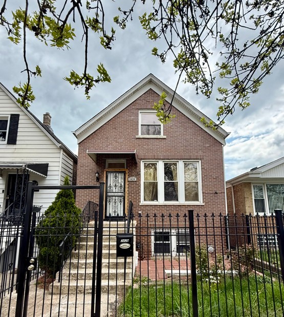 3439 South Claremont Avenue Chicago IL 60608