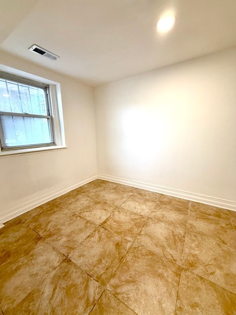 3439 South Claremont Avenue Chicago IL 60608