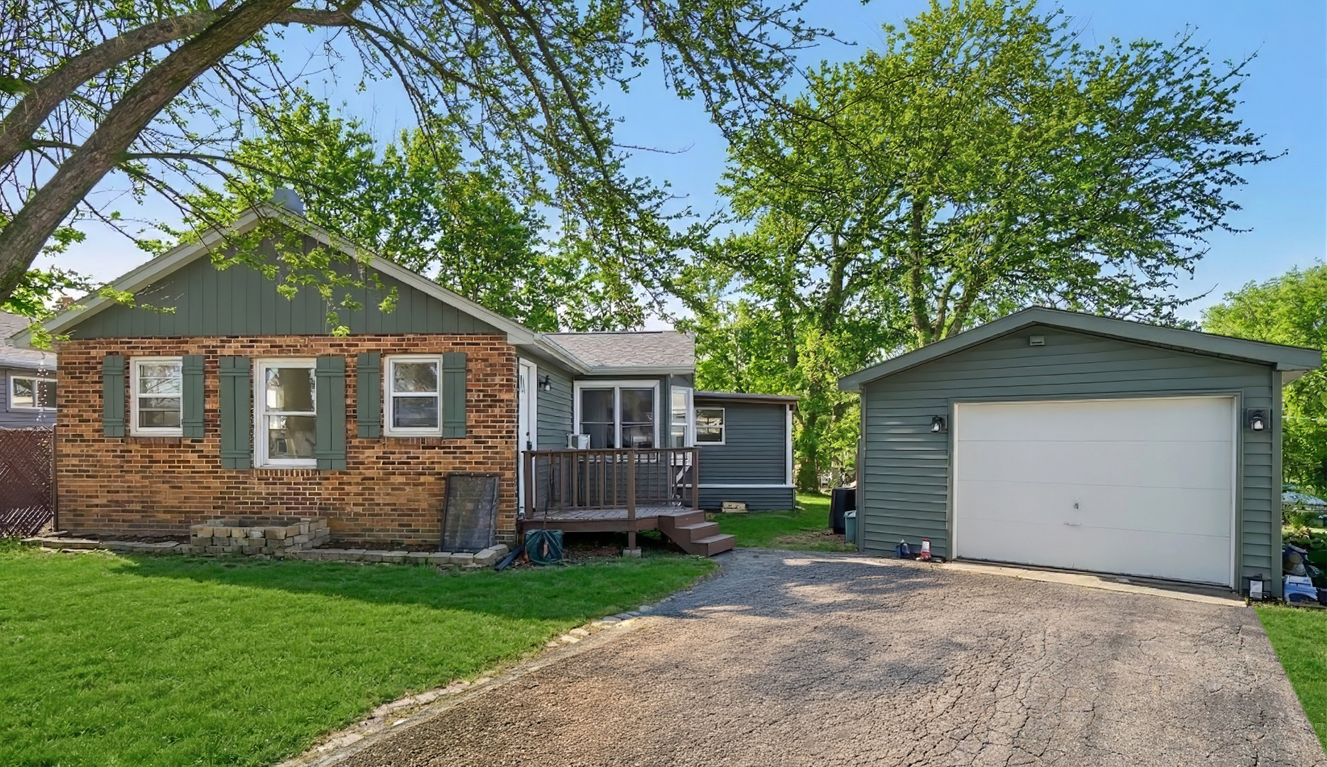 26814 North Genesee Street Wauconda IL 60084