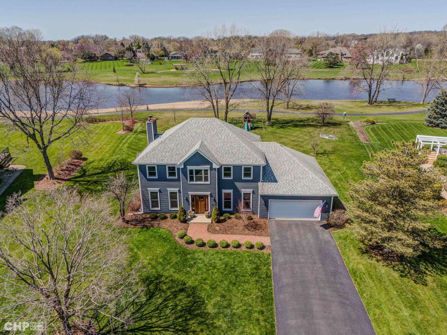 864 Kingston Lane Bartlett IL 60103