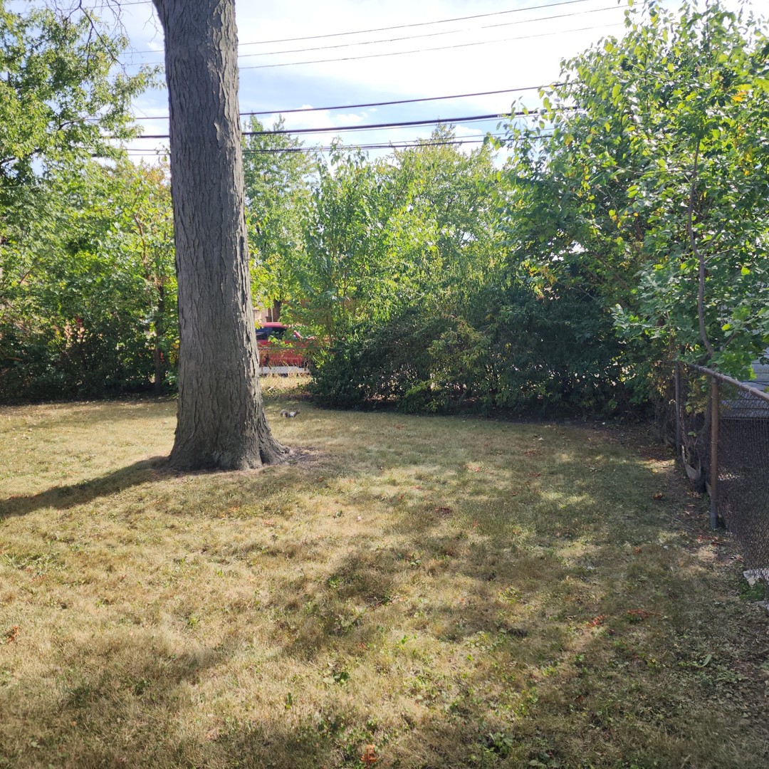 4605 West 84th Place Chicago IL 60652