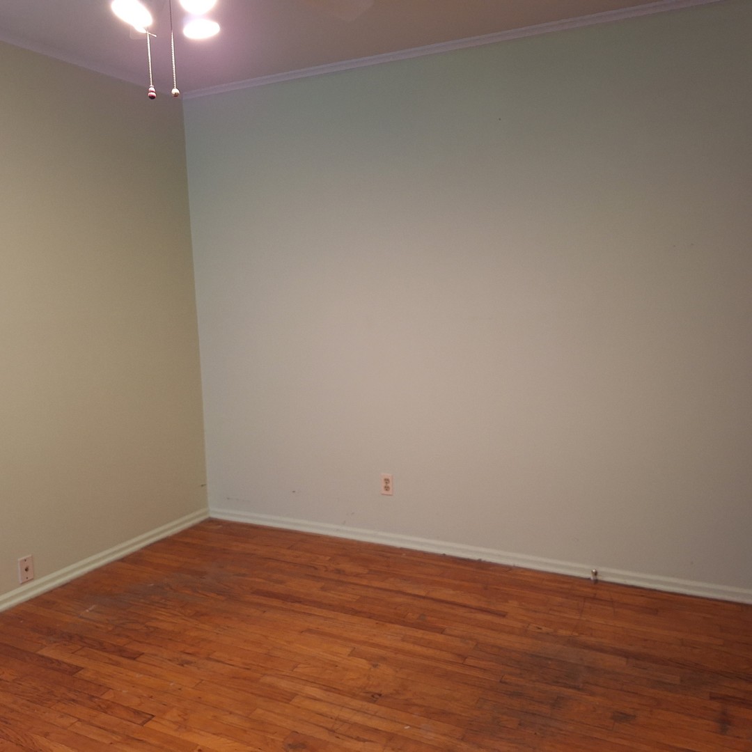 4605 West 84th Place Chicago IL 60652