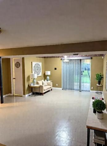 15726 Avalon Avenue South Holland IL 60473
